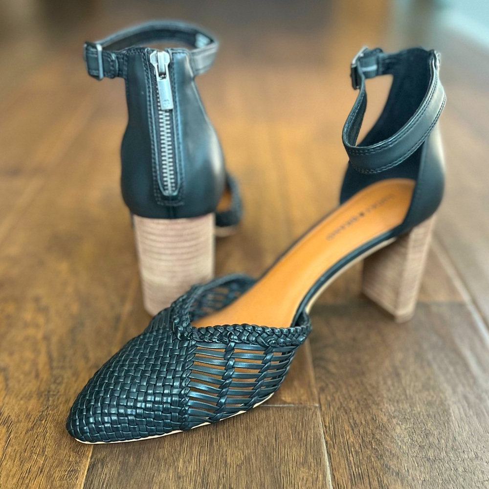 Lucky Brand Molwinn Pump